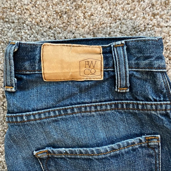 FREEWORLD Jeans men 30 Straight Leg Jeans NIGHT TRAIN REGULAR Denim Blue Jeans - Picture 2 of 9